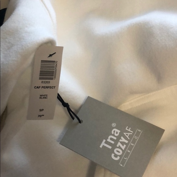 SOLD ✨ 🪴🌾2 for $125🌾🪴 TNA CozyAF white hoodie - Picture 2 of 11